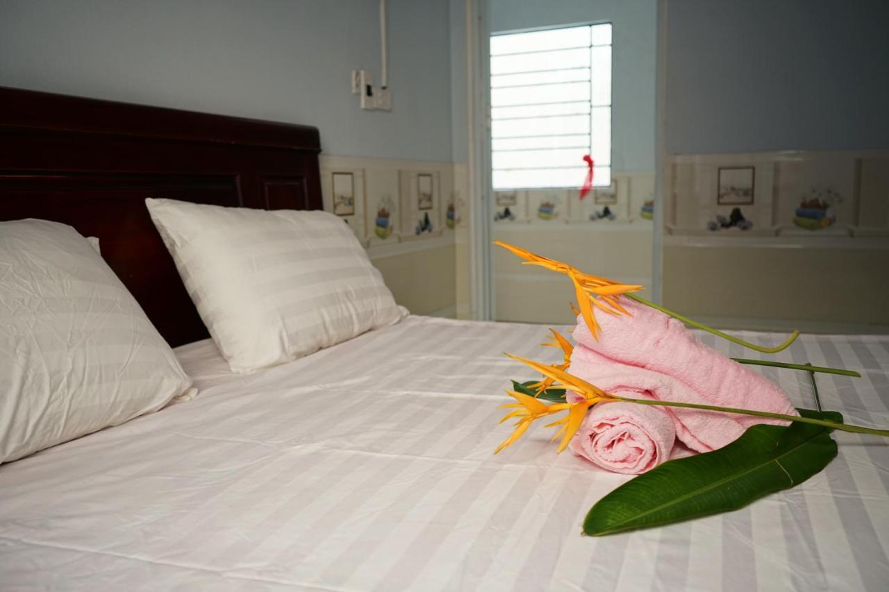 Bai Huong Homestay Хоян Екстер'єр фото
